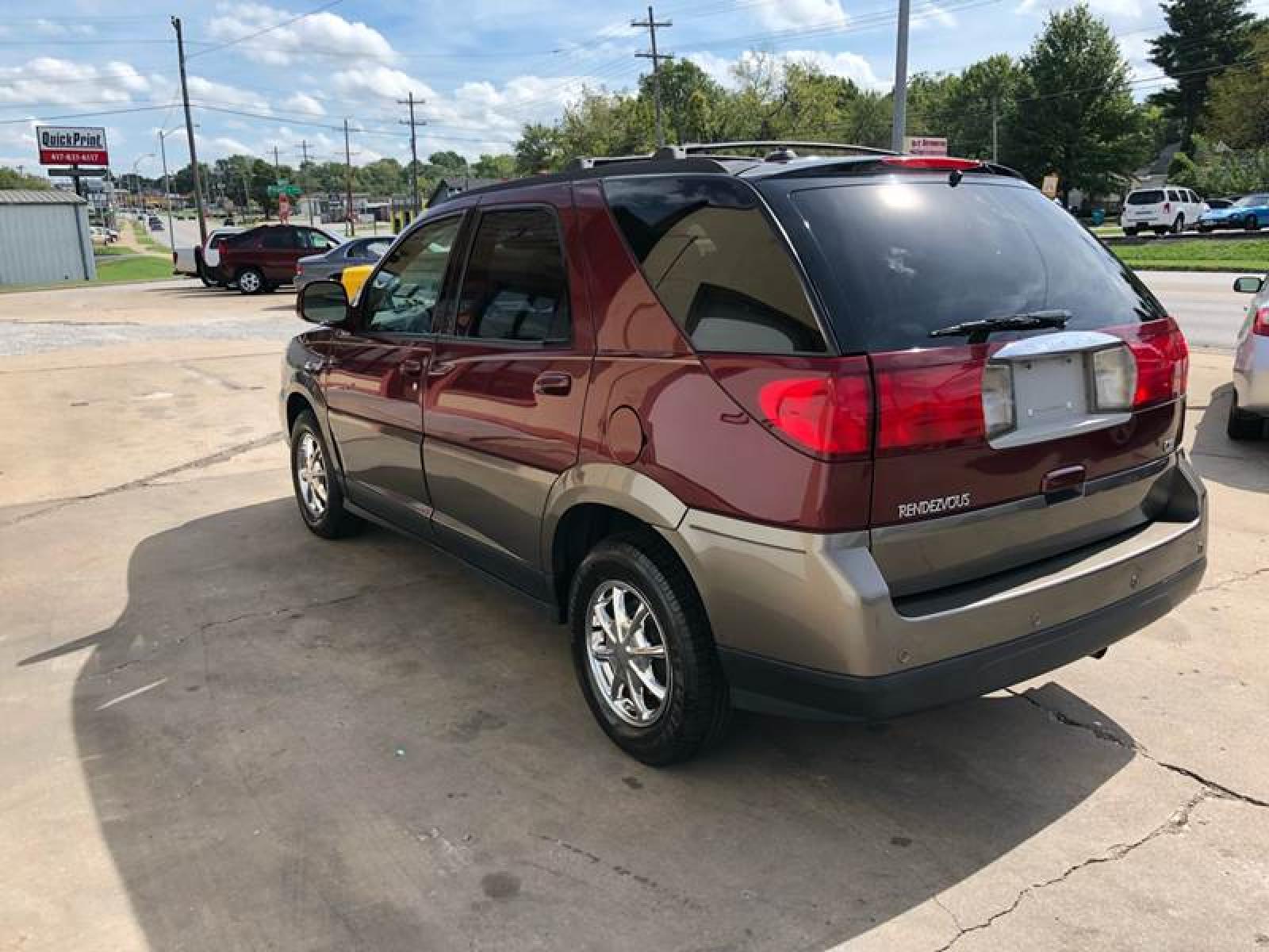 2005 Buick Rendezvous CX (3G5DA03E35S) with an 3.4L V6 OHV 12V engine, 4-Speed Automatic Overdrive transmission, located at 6855 Stone Dr, Las Vegas, NV, 89110, (832) 726-6080, 36.171677, -115.022240 - Photo #4