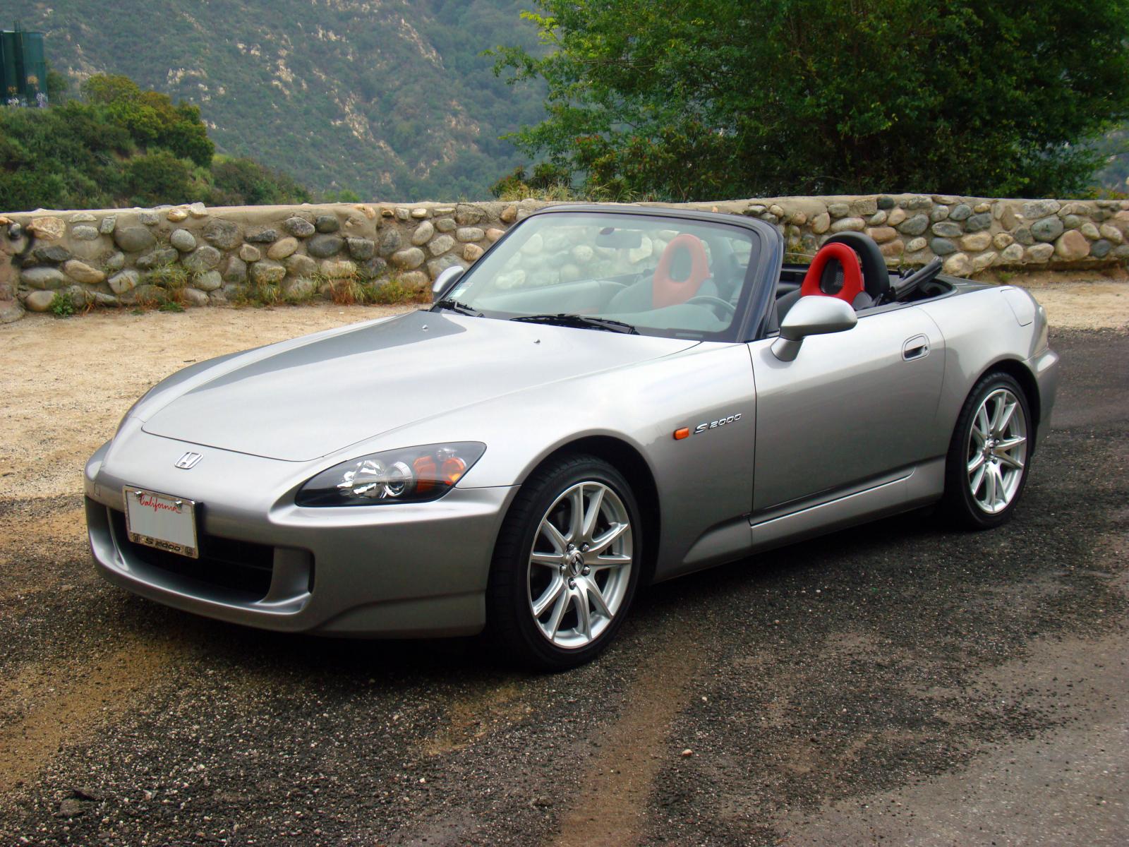 2001 Silver /Black Leather Honda S2000 (JHMAP11461T) with an 4 Cylinder Engine engine, 6-speed manual transmission w/OD transmission, located at 6855 Stone Dr, Las Vegas, NV, 89110, (832) 726-6080, 36.171677, -115.022240 - Supercharged!!! 2001 Honda S2000 powered by the amazing Paxton Novi 1000 Turbocharger Kit and running extremely well with full exhaust and in absolute mint condition with a sparkling yellow pearl body and perfect black leather interior. Top goes up and down with ease. It's all about that little r - Photo #0